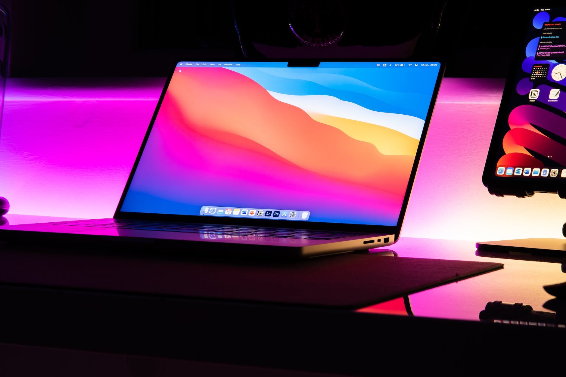 sunset lights apple dark