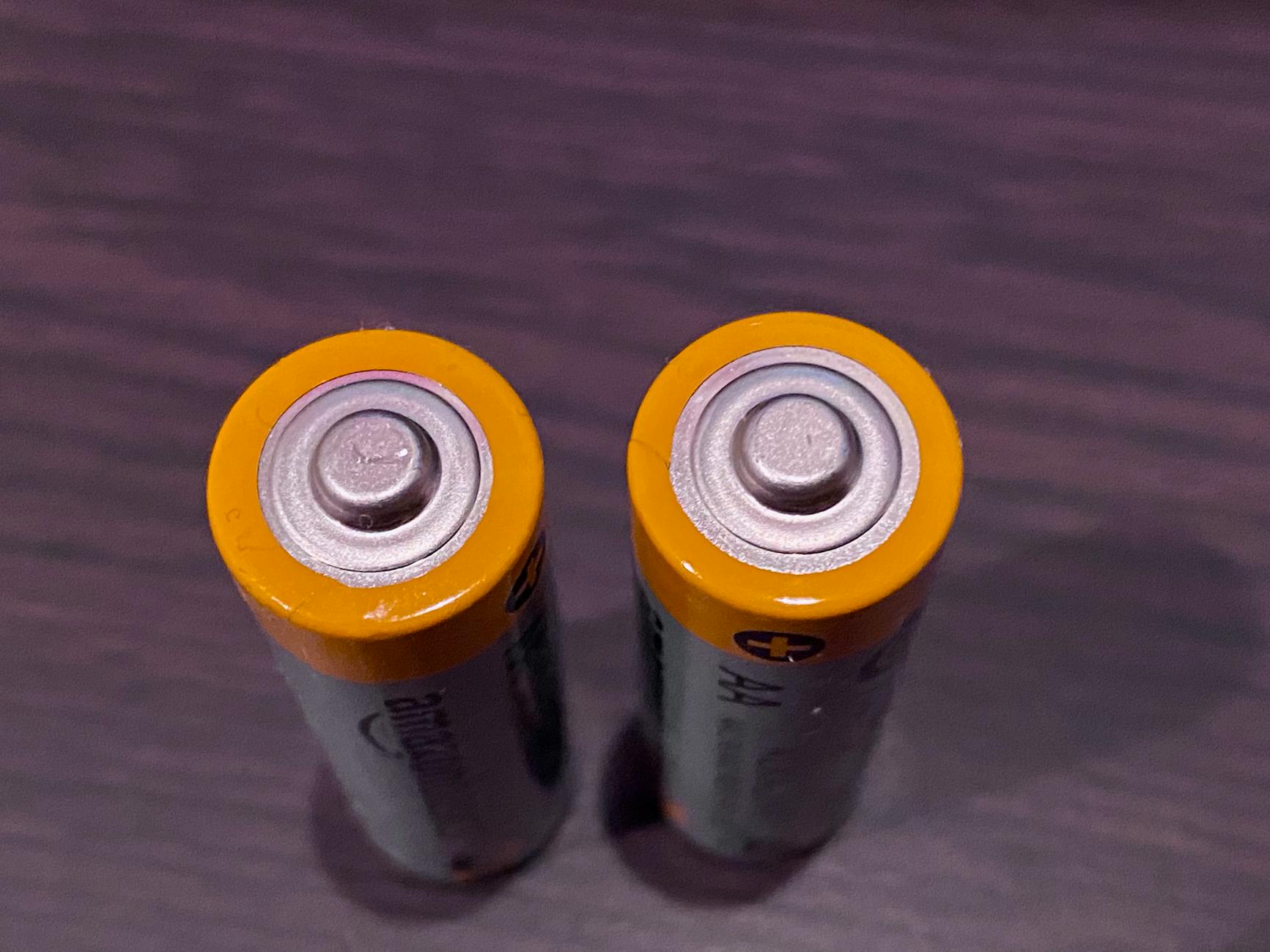 “Kritisk batterinivå på right!”
