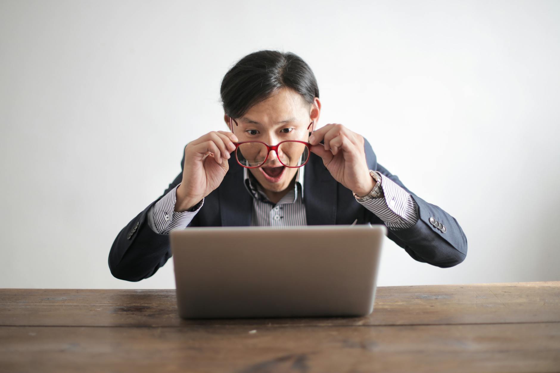 “Produktionen av Cyber Tool har upphört!”